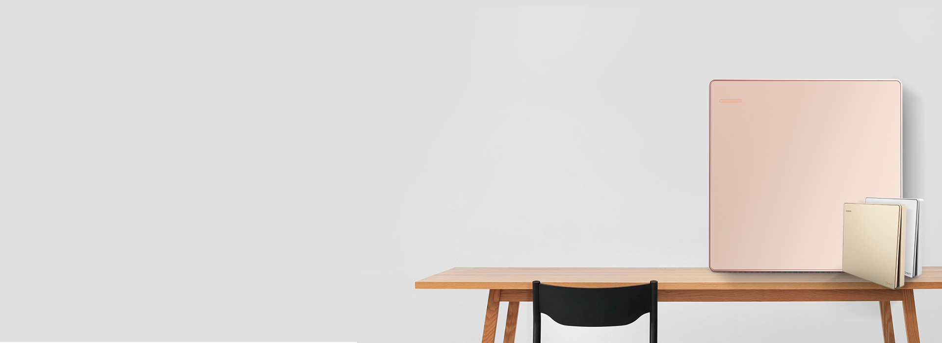 臻美三色，愛(ài)要多彩
 正泰開(kāi)關(guān)NEW2S...