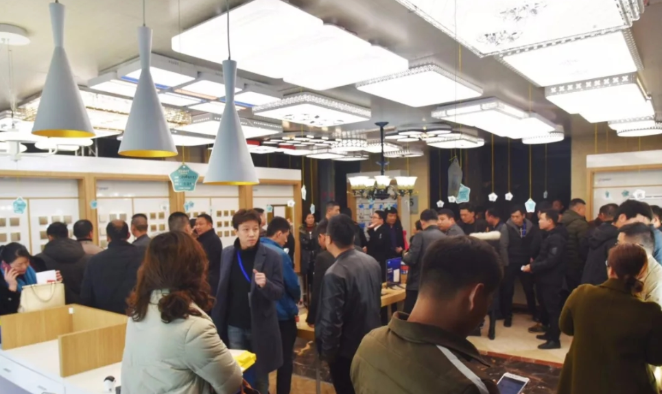 2018正泰照明生態(tài)店招商會引爆蘇北 2018正泰照明生態(tài)店招商會引爆蘇北