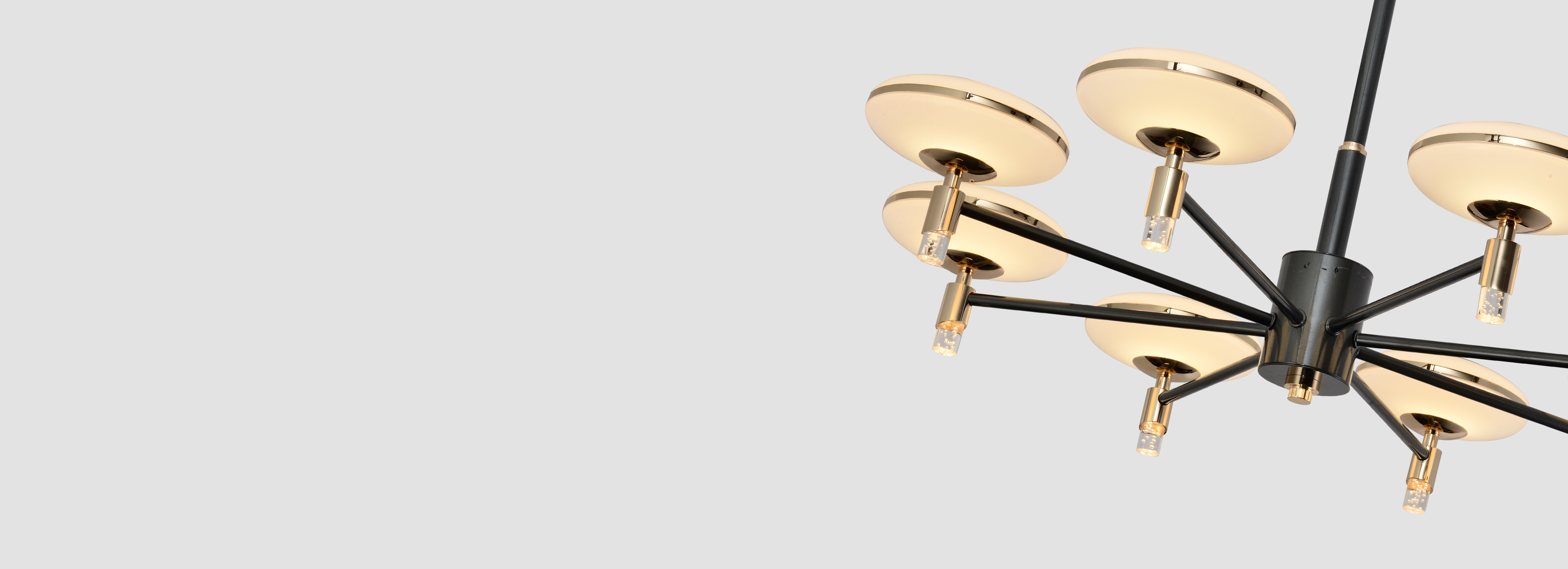 鐵藝結(jié)構(gòu)
 正泰吊燈XDD92系列為鐵質(zhì)...