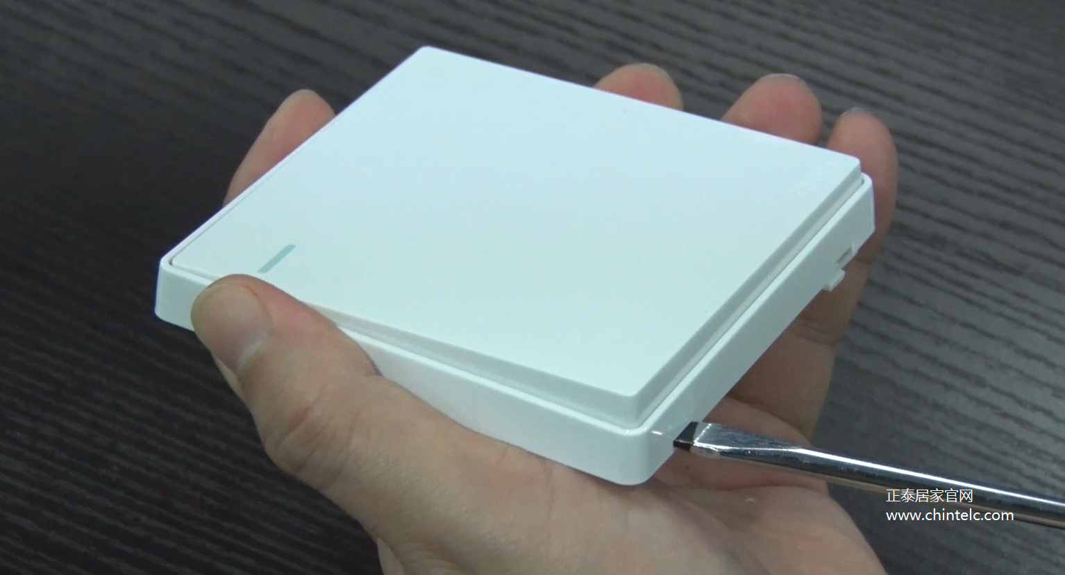 一開雙控開關怎么接線？一開雙控開關接線圖示1