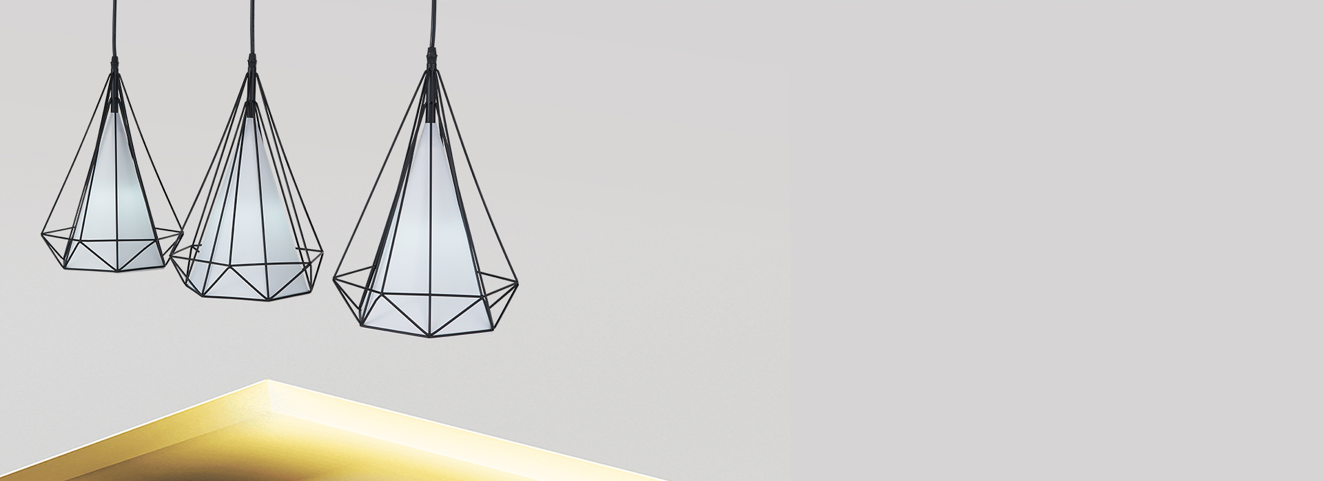 手工匠心焊接，打磨出穩固結構
 一根根鐵...