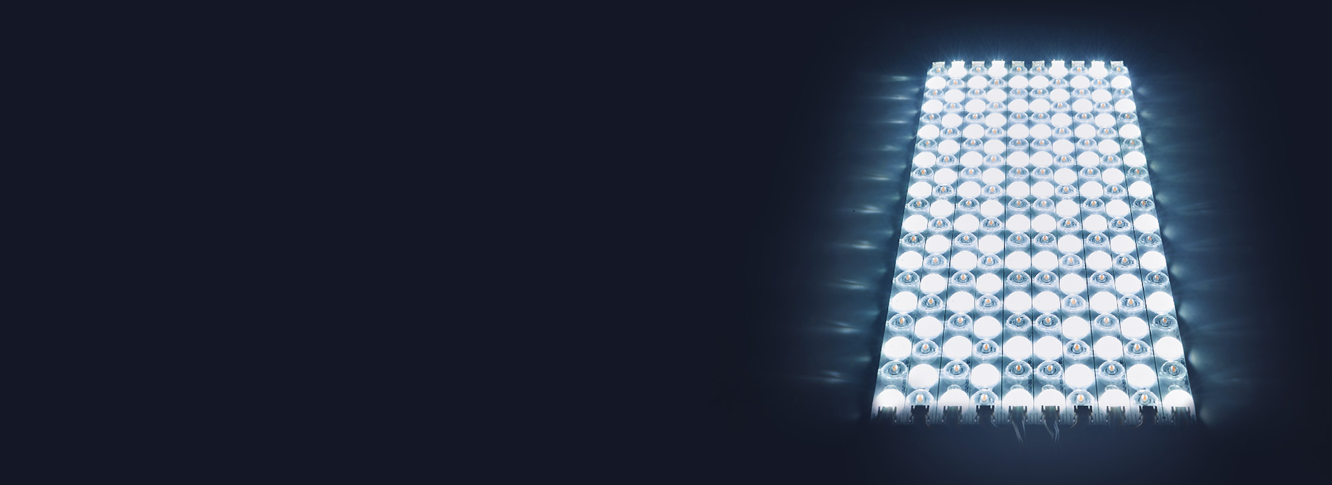 一拖十led光源：TJ12系列
 性能強...