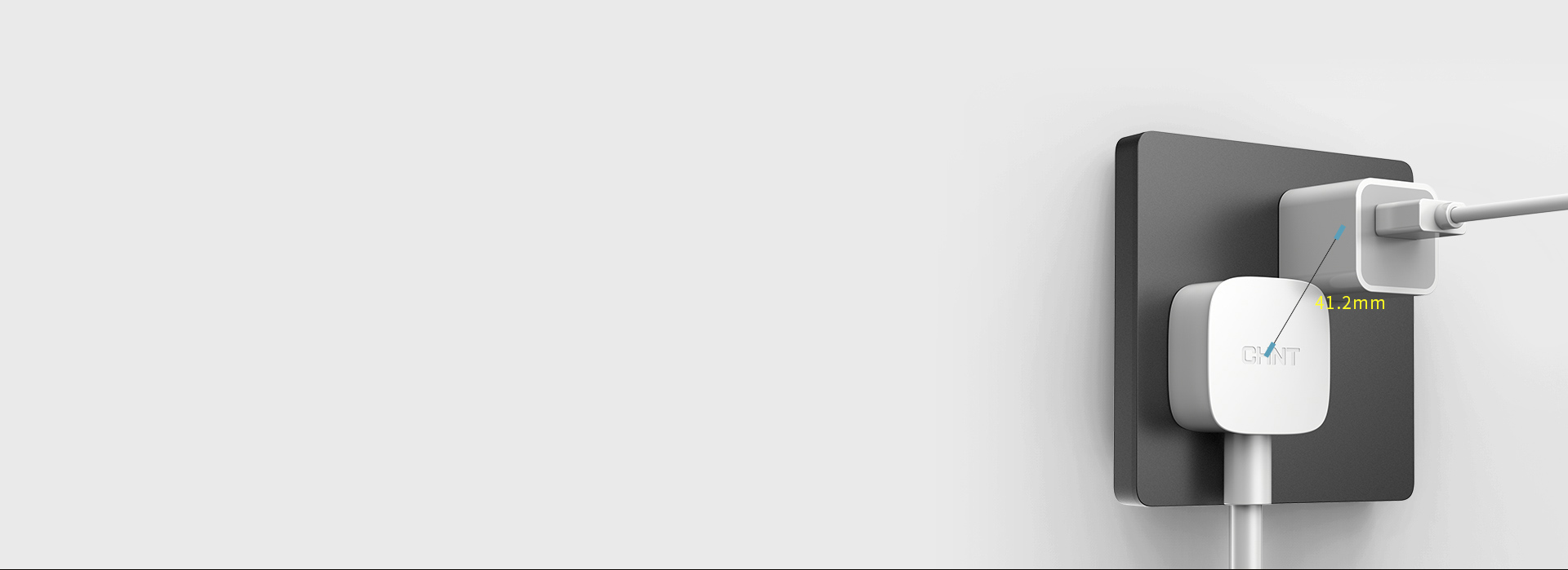 大間距設(shè)計(jì)，鄰里不打架
 正泰開(kāi)關(guān)NEW...