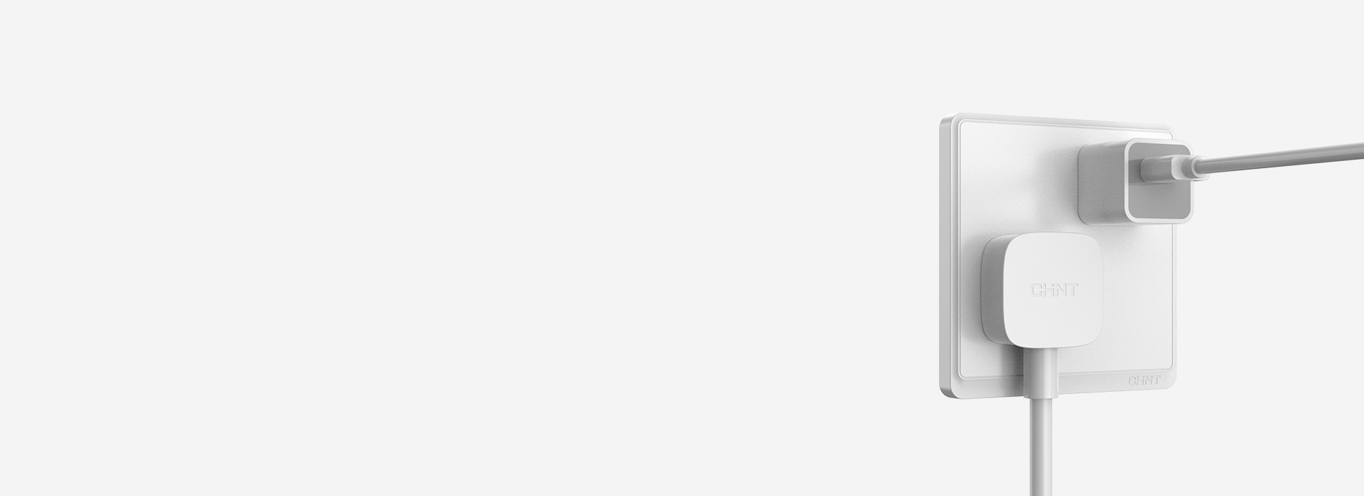 斜五孔，大間距
 給插孔預留足夠大的空間...