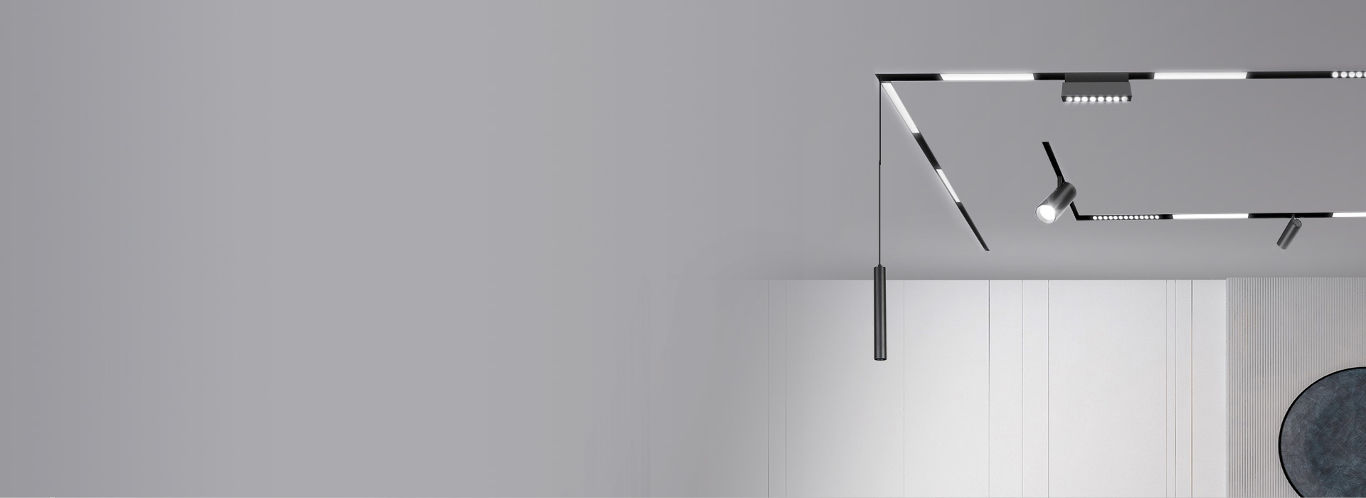 磁吸軌道燈
 藝術，或是魔術。相互碰撞，...