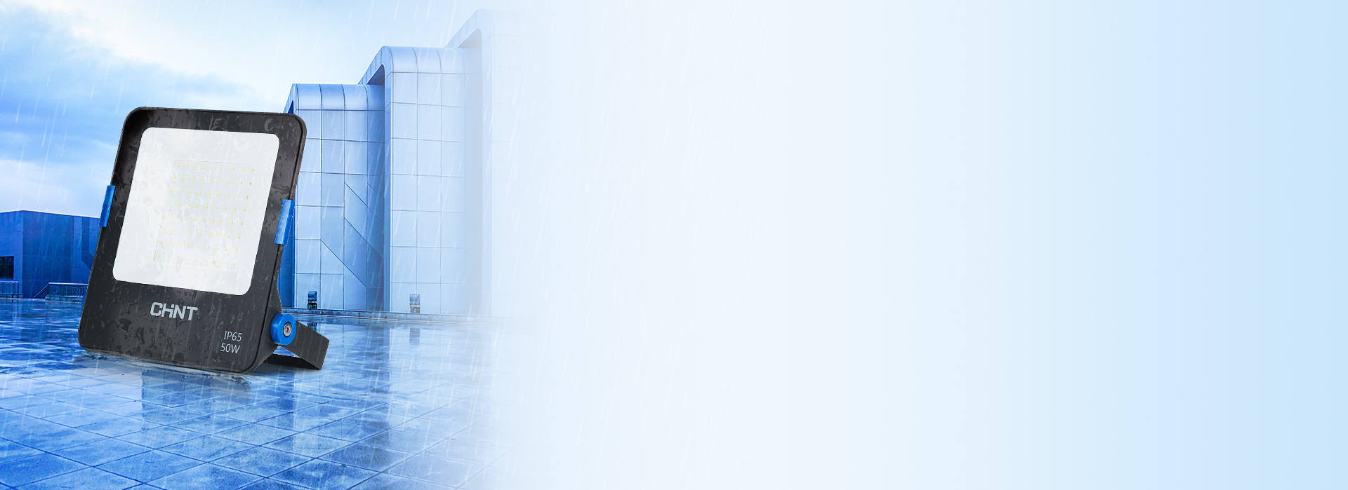 IP65高防護等級，無懼風雨
 經過多次...